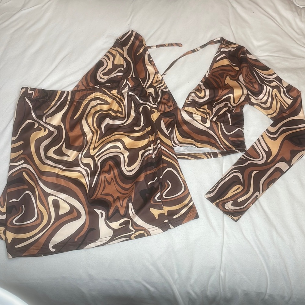2 piece brown, festival